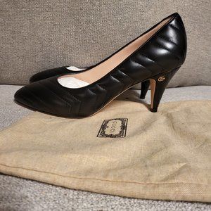 Gucci Leather pumps - never worn
